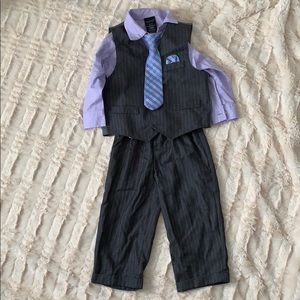 Nautica 2T 4 piece suit